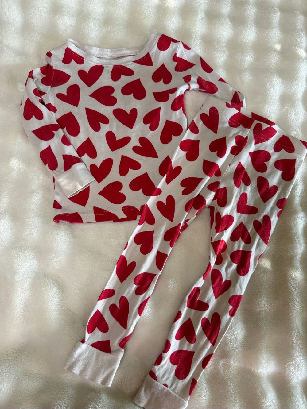 Old Navy Red & White Heart Print Kids Pajama Set